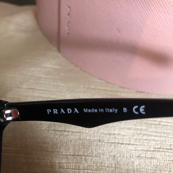 Prada ladies sunglasses - Picture 5 of 14